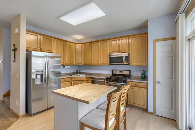621 Village Parkway, Circle Pines, MN 55014