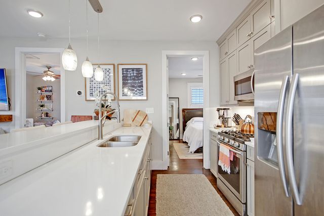 291 President Street, Charleston, SC 29403