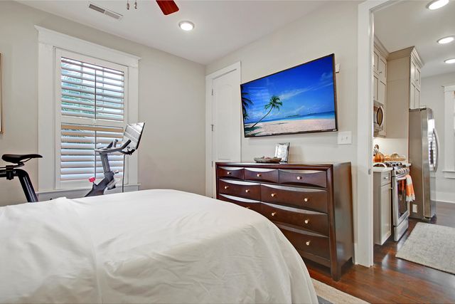 291 President Street, Charleston, SC 29403