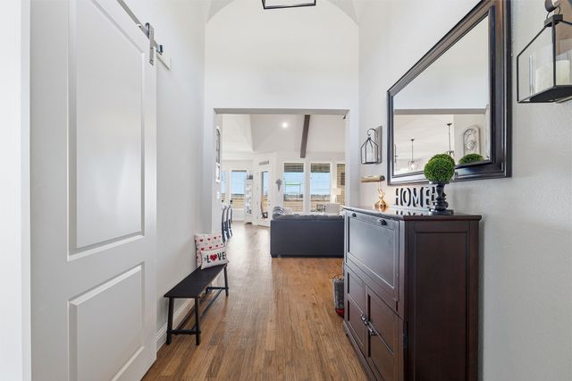 219 Columbia Court, Springtown, TX 76082