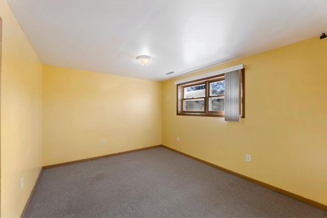 1605 Cliffview DRIVE, Holmen, WI 54636