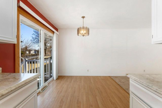 1605 Cliffview DRIVE, Holmen, WI 54636