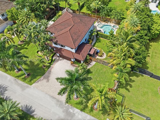 21046 SW 133rd Ct, Miami, FL 33177