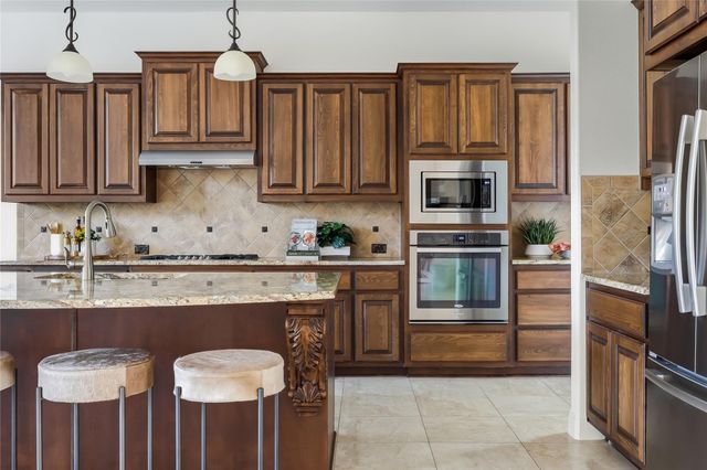 8817 Ambrosia DR, Austin, TX 78738