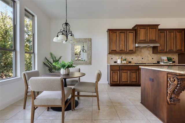8817 Ambrosia DR, Austin, TX 78738