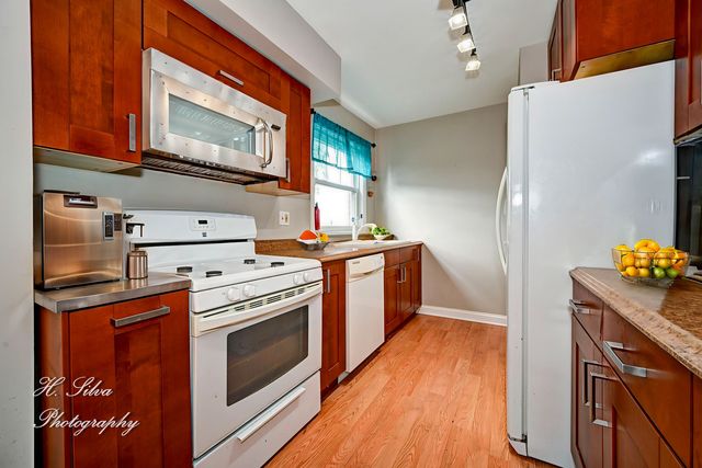 2628 Willow Street, Franklin Park, IL 60131