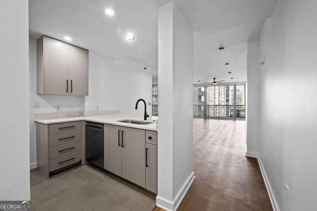 3338 Peachtree Road NE 1606, Atlanta, GA 30326