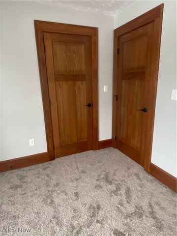 405 Tuscarawas Avenue NW, Brewster, OH 44613