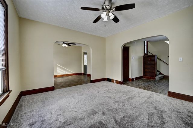 405 Tuscarawas Avenue NW, Brewster, OH 44613