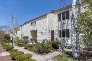 405 Great Rd 12, Acton, MA 01720