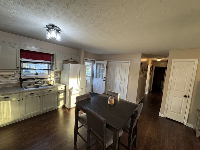 112 Bellewood Dr, Mcminnville, TN 37110