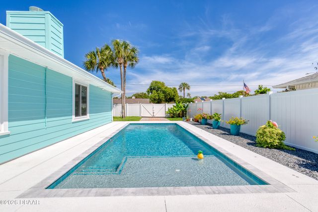 599 Andrews Street, Ormond Beach, FL 32174
