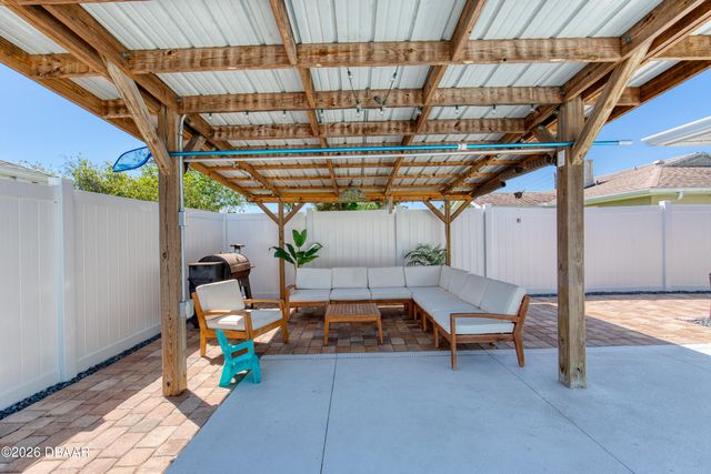 599 Andrews Street, Ormond Beach, FL 32174