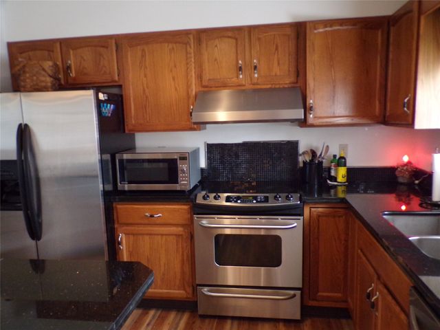 3031 W 38TH Street, Millcreek, PA 16506