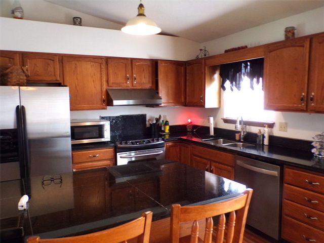 3031 W 38TH Street, Millcreek, PA 16506