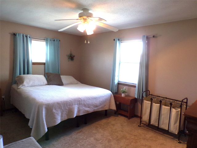 3031 W 38TH Street, Millcreek, PA 16506