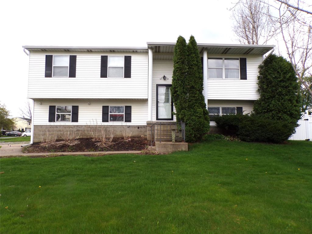 3031 W 38TH Street, Millcreek, PA 16506