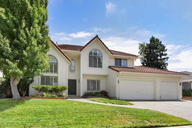 11 River Garden Ct, Sacramento, CA 95831