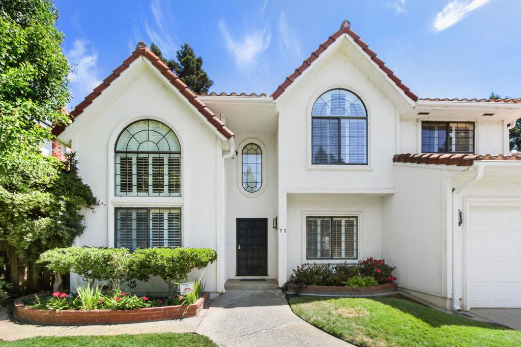 11 River Garden Ct, Sacramento, CA 95831