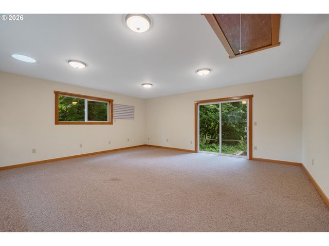 17005 SOUTHPOINT Dr, Nehalem, OR 97131