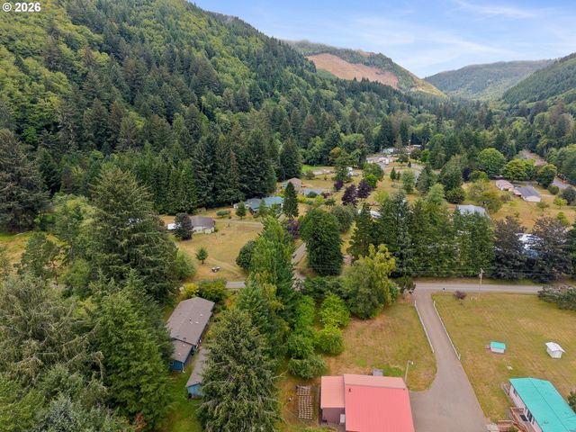 17005 SOUTHPOINT Dr, Nehalem, OR 97131