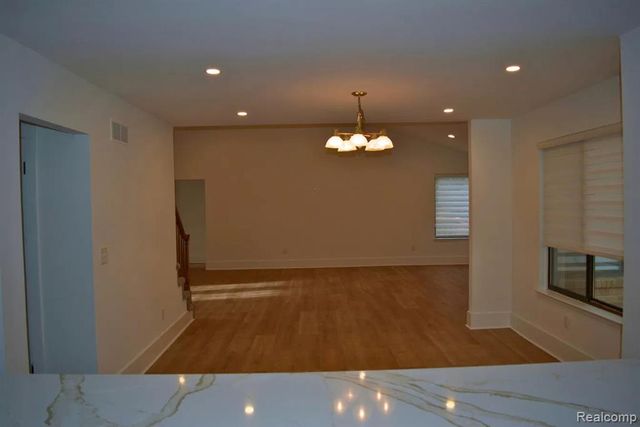 5141 Woodrun Court, West Bloomfield, MI 48323