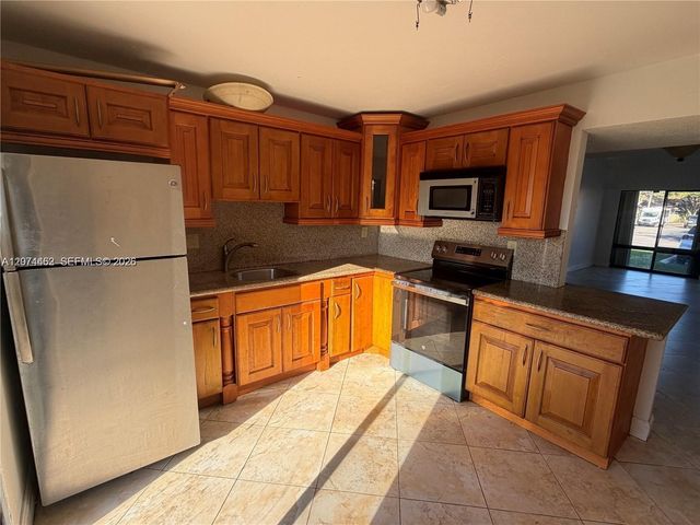 3655 NW 111th Terrace 3655, Sunrise, FL 33351
