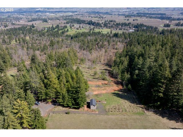 5369 YORK HILL Dr, Hood River, OR 97031