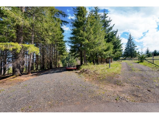5369 YORK HILL Dr, Hood River, OR 97031