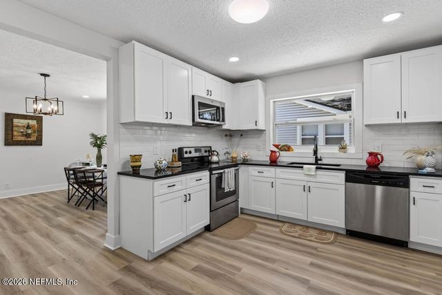 6724 RYDHOLM Street, Jacksonville, FL 32208