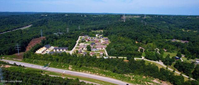 504 Autumn Grove Cir, New Albany, IN 47150