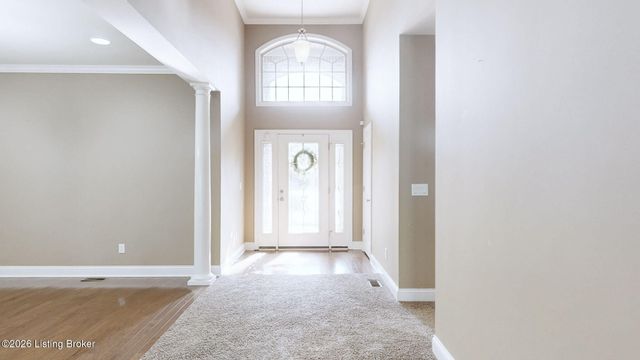 504 Autumn Grove Cir, New Albany, IN 47150