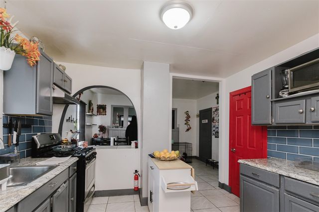 1014 N Church Street, Kalamazoo, MI 49007