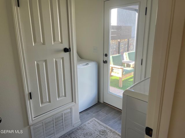 14309 BILL LAZOR Parkway, El Paso, TX 79928