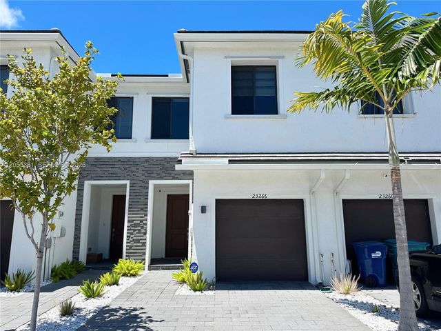 23266 SW 110th Ct, Homestead, FL 33032