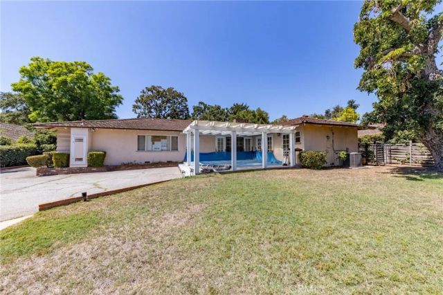 1640 Bedford, San Marino, CA 91108