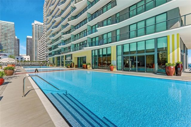 1300 S Miami Ave 2310, Miami, FL 33130
