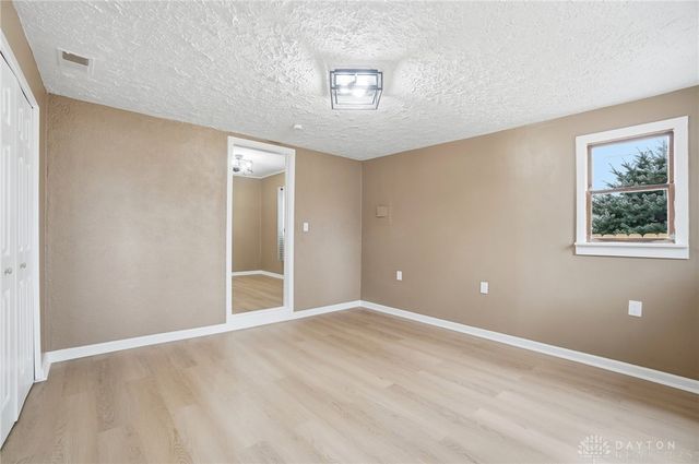 431 N Garland Avenue, Dayton, OH 45403