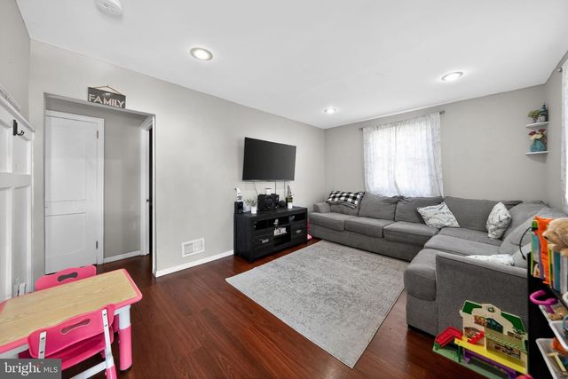 222 UNION AVE, Bellmawr, NJ 08031