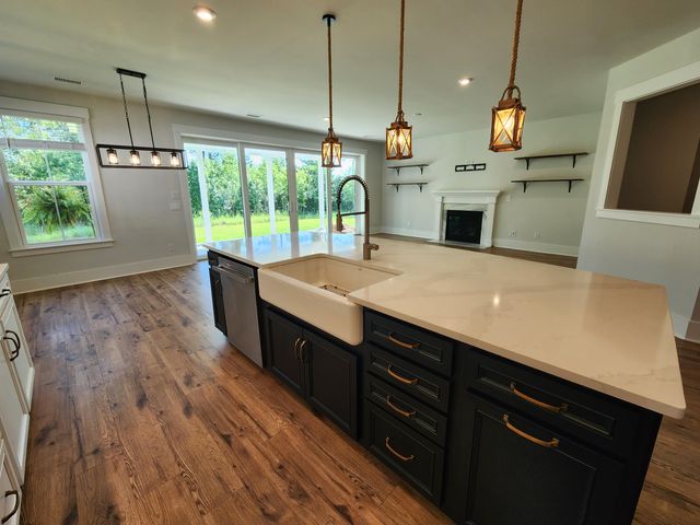 137 Falaise Street, Charleston, SC 29492