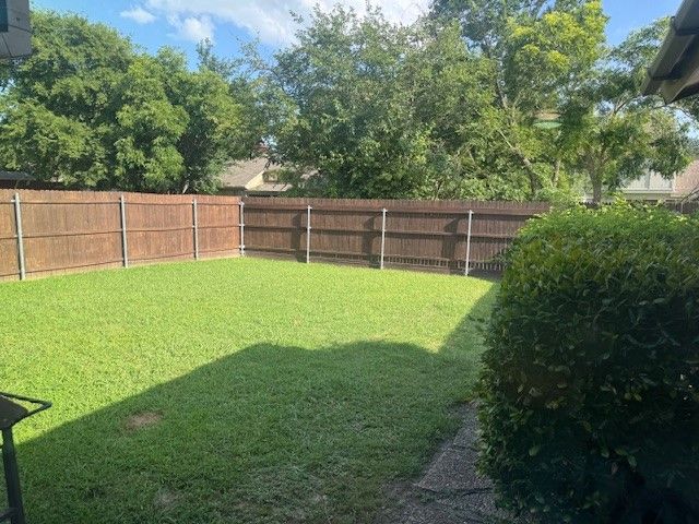 1378 Greenbriar Lane, Lancaster, TX 75146