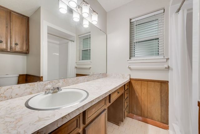 809 Buffalo Drive, Arlington, TX 76013