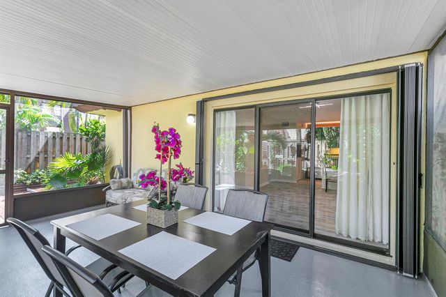 3530 E Gardens East Drive E B, Palm Beach Gardens, FL 33410