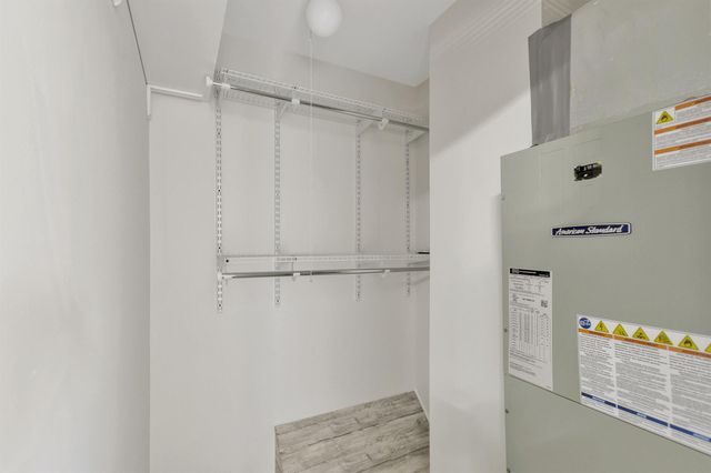 3530 E Gardens East Drive E B, Palm Beach Gardens, FL 33410