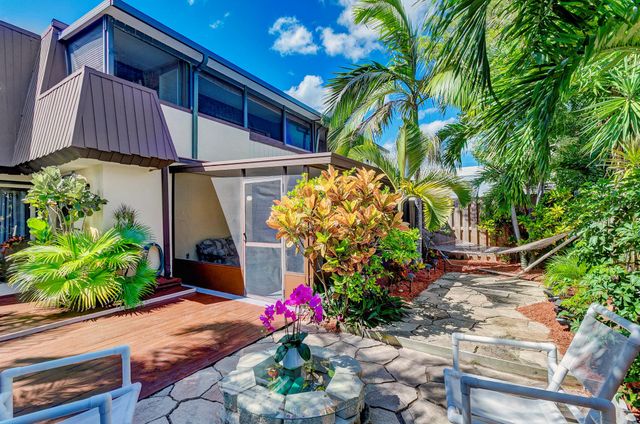 3530 E Gardens East Drive E B, Palm Beach Gardens, FL 33410