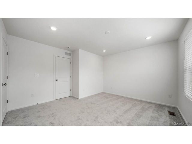 4161 Marblewood Dr, Johnstown, CO 80534