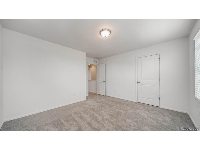 4161 Marblewood Dr, Johnstown, CO 80534