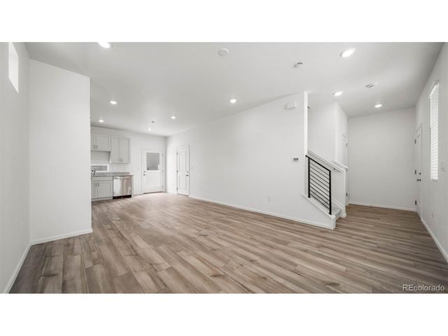 4161 Marblewood Dr, Johnstown, CO 80534