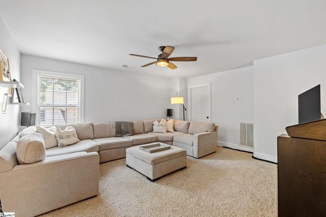 15 Phillips Lane, Greenville, SC 29605