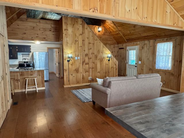 71 Mason Drive, Tamworth, NH 03886